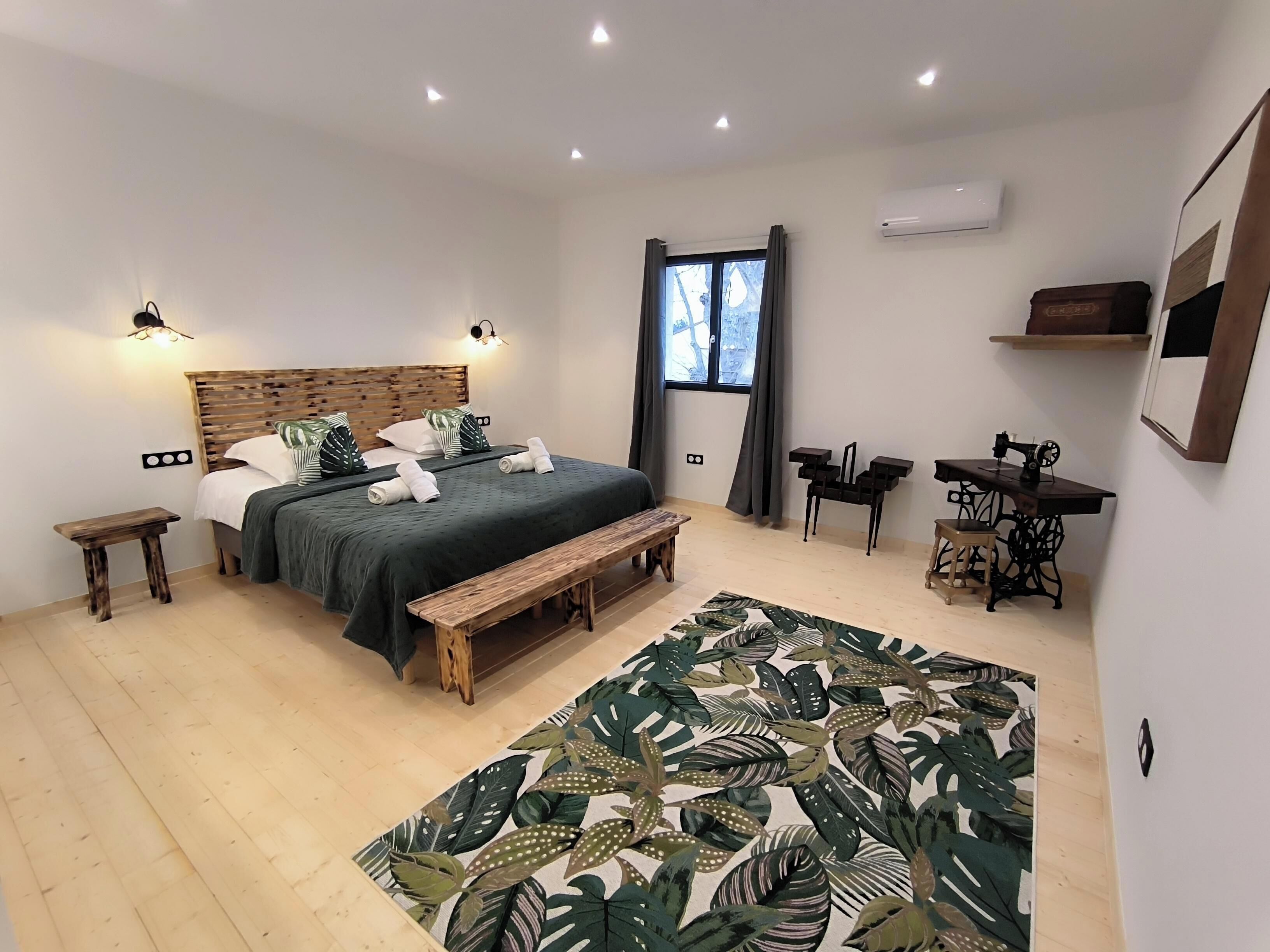 3 bedrooms, free WiFi, bed sheets