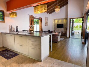 Family Villa, 3 Bedrooms, Private Pool, Pool View | Private kitchen
