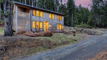 Talo (4 Bedrooms) | Sisätilat