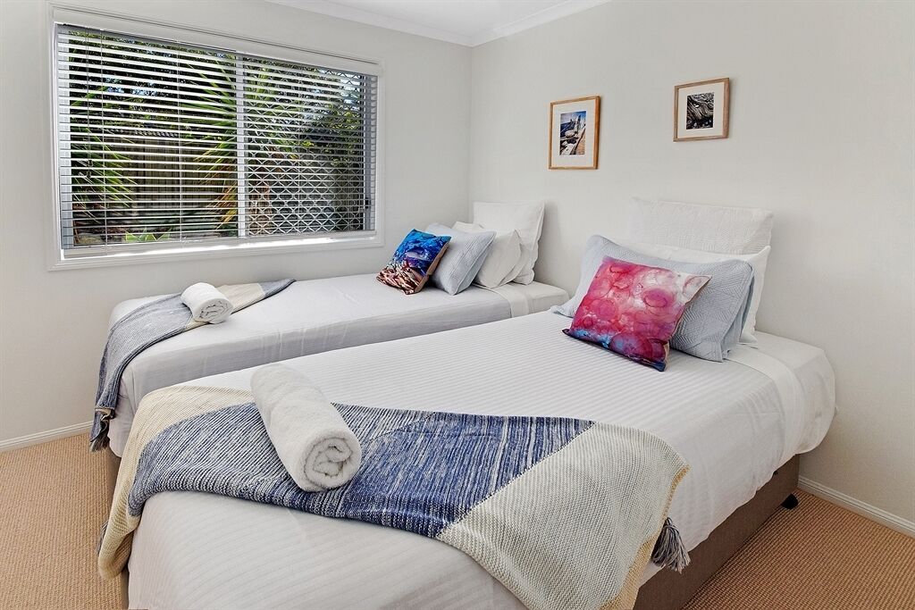 2 室のベッドルーム、インターネット、ベッドシーツ