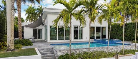 Ferienhaus (4 Bedrooms) | Fassade der Unterkunft