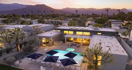 Sleeps 28! 2 Luxe Villas w/ Pool & Putting Green Polo Villas Nova by Avantstay