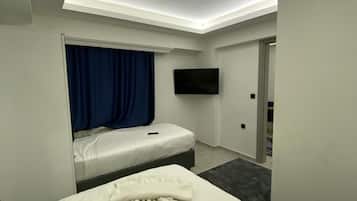 1 bedroom, desk, free WiFi