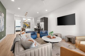 TV connectée, espaces bureaux