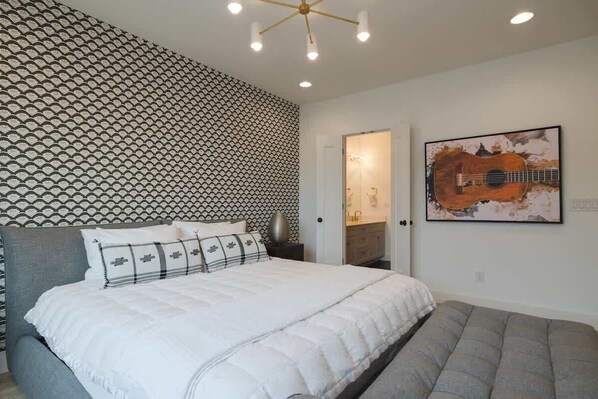 4 bedrooms, iron/ironing board, travel crib, WiFi