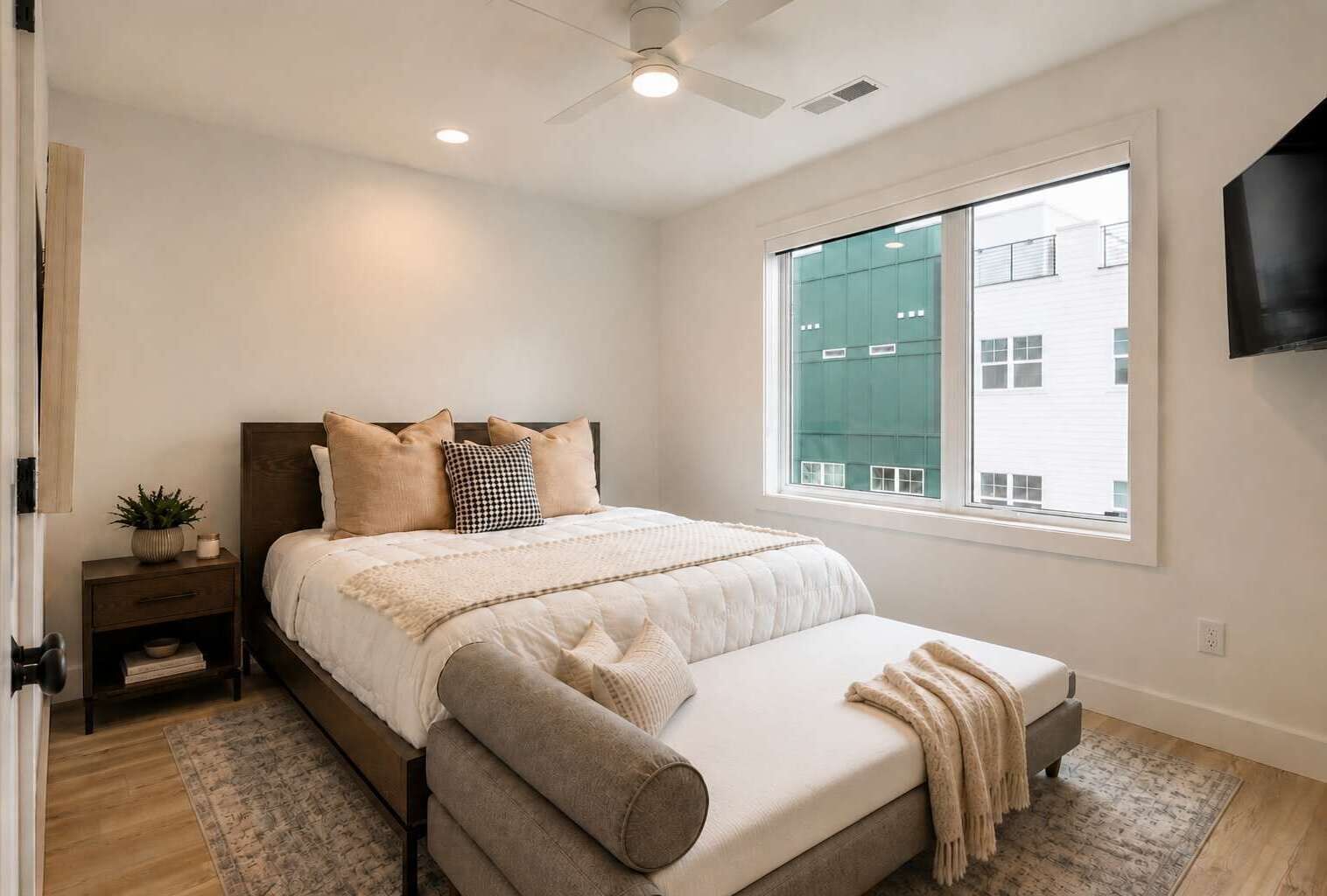 4 bedrooms, iron/ironing board, travel crib, WiFi