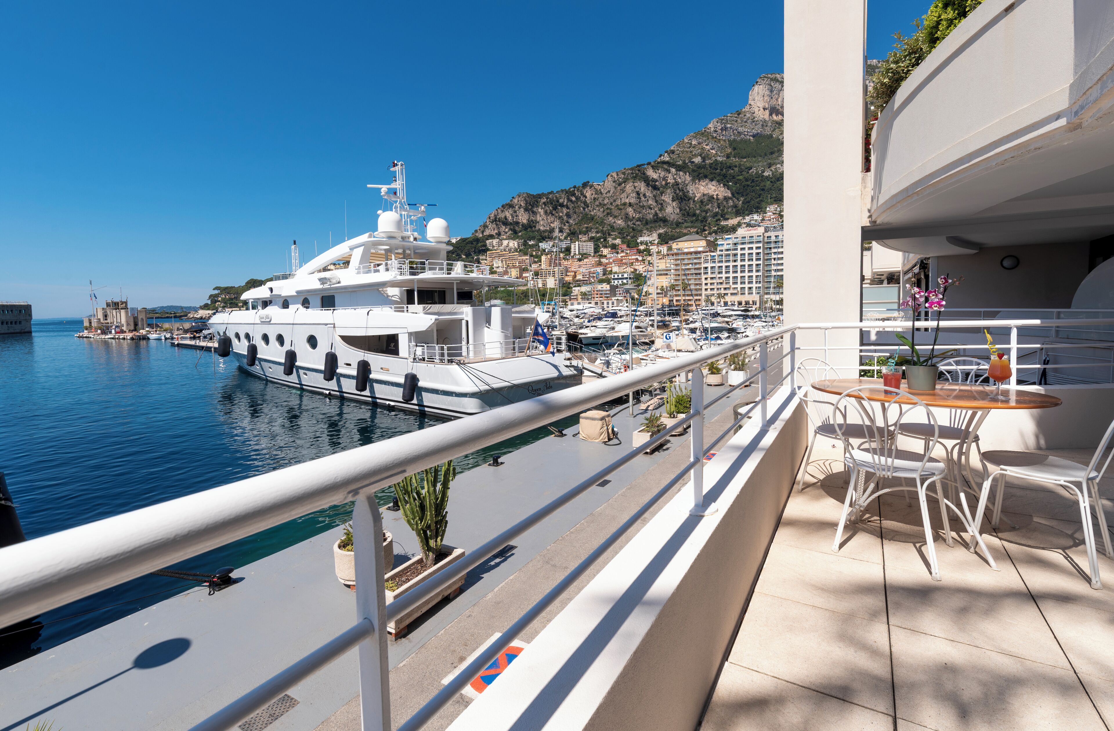 Deluxe appartement, balkon, uitzicht op zee | Exterieur