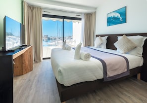 Standard-Studio, Balkon, Meerblick | Zimmersafe, Verdunkelungsvorhänge, kostenloses WLAN