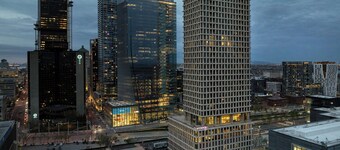 New Hotel Moxy Montreal Downtown