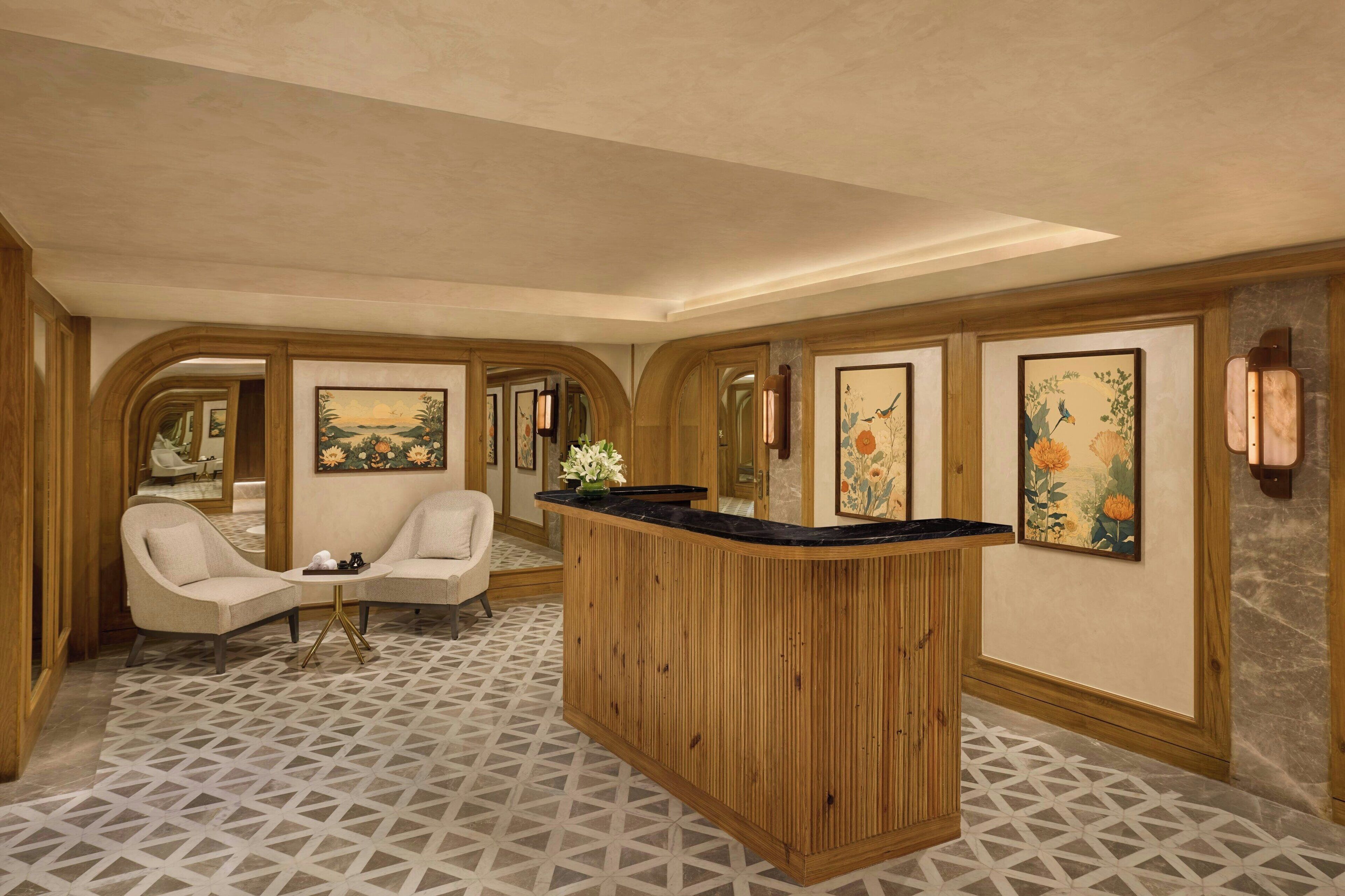 Body treatments, aromatherapy, deep-tissue massages, Swedish massages