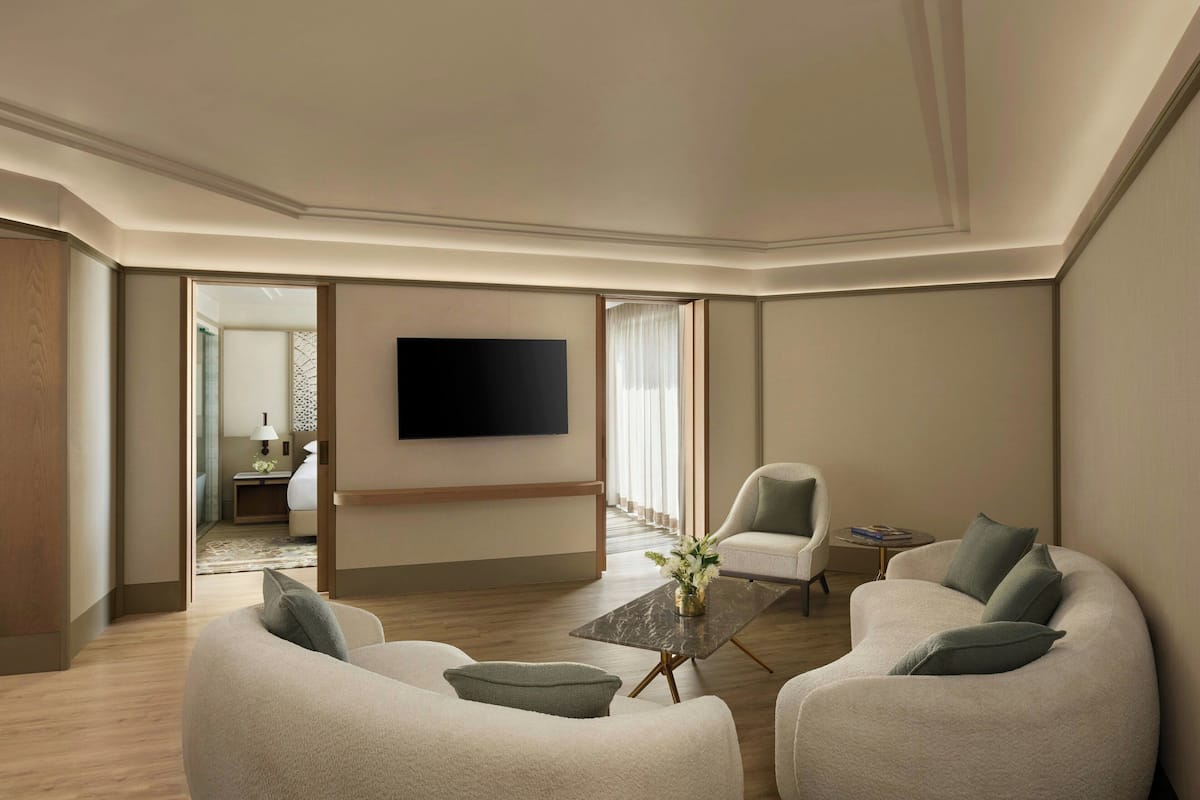 1 bedroom, in-room safe, blackout drapes, soundproofing