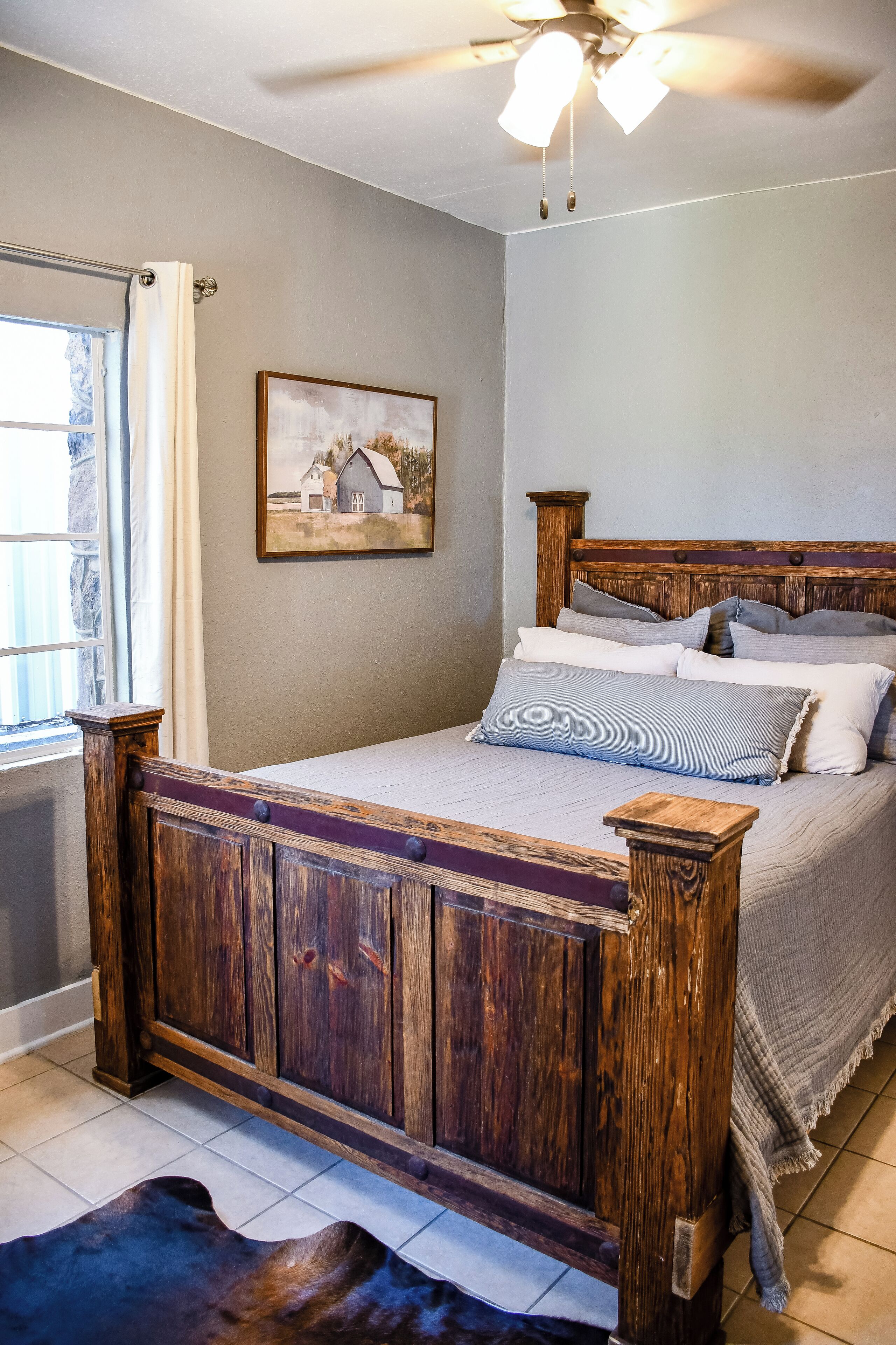 3 soverom, strykejern/-brett, reiseseng for barn og wi-fi (inkludert)