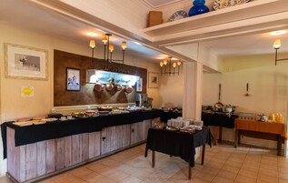 Desayuno buffet incluido todos los días 