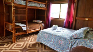 4 bedrooms, WiFi, bed sheets - 4-bedroom house in fabulous Isla de Ometepe with AC, WiFi (Isla de Ometepe)