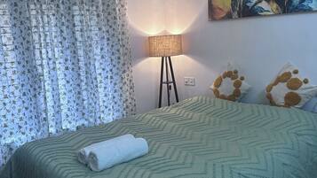 1 bedroom, WiFi, bed sheets