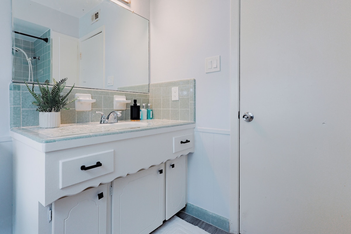 Photo 23 of Spacious 5BR Home - Near Energy Corridor - Sleeps 14 - Pet friendly