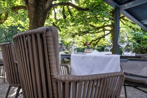 Exterior - Romantik Hotel & Restaurant Sternen (Kriegstetten)