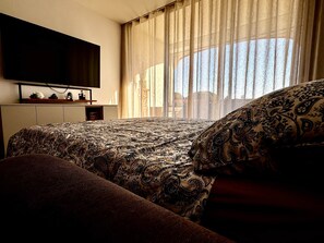 Free WiFi, bed sheets - Canastel 41 (Le Grau-du-Roi)