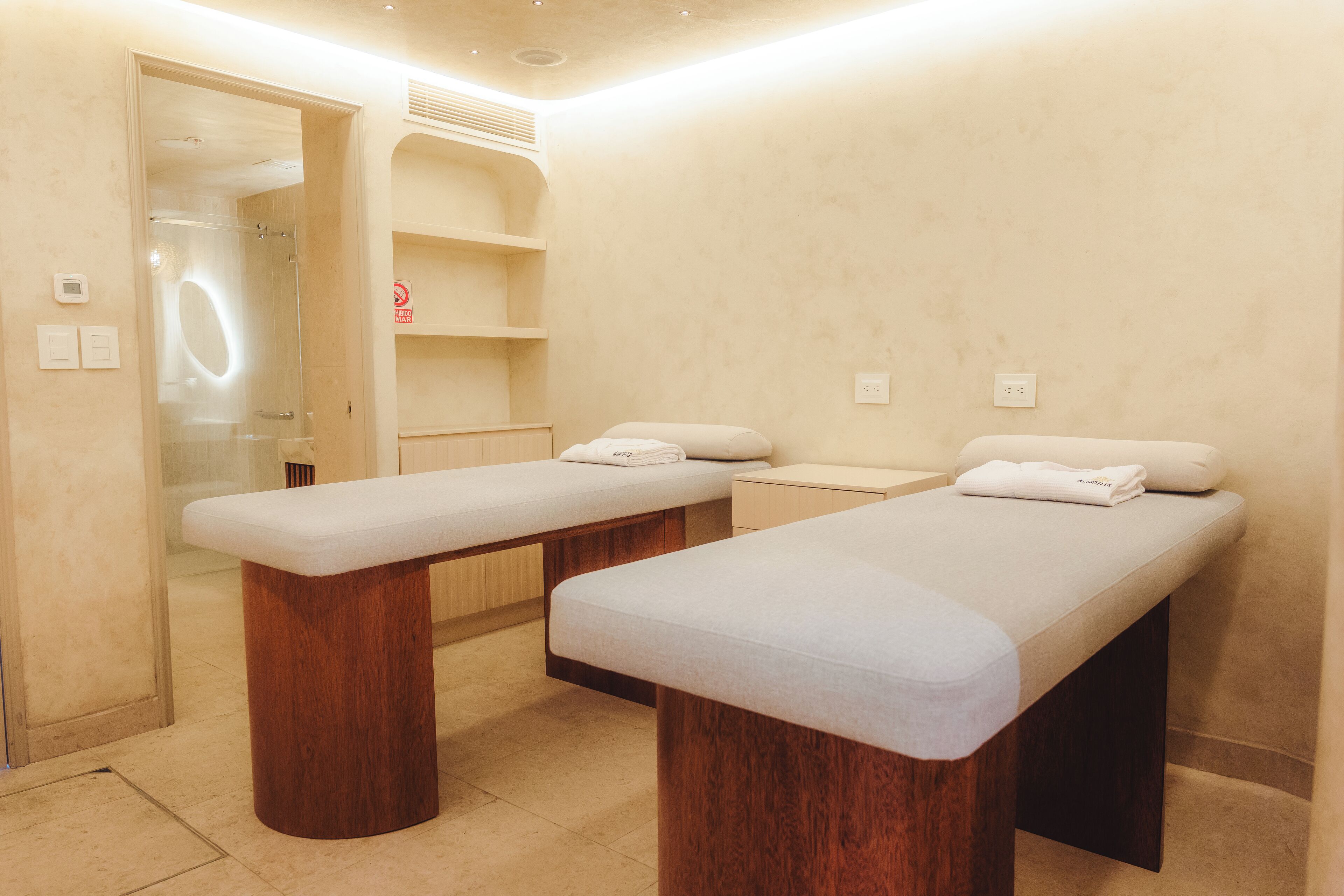 Tratamientos corporales, masajes con piedras calientes