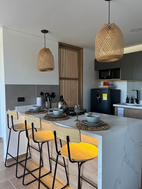 Fridge, microwave, oven, dishwasher