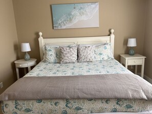 14 soverom, strykejern/-brett, wi-fi (inkludert) og sengetøy