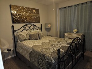 2 bedrooms, iron/ironing board, travel crib, free WiFi