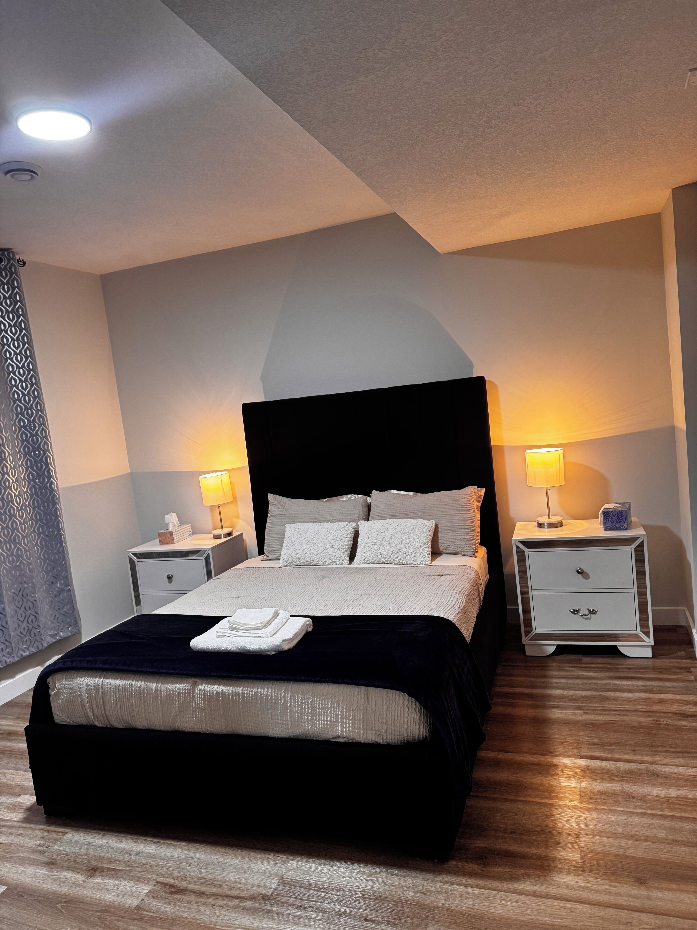 1 habitación, tabla de planchar con plancha, wifi y ropa de cama 