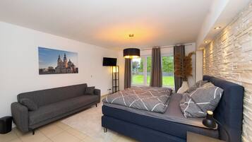 6 Schlafzimmer, Bügeleisen/Bügelbrett, WLAN, Bettwäsche