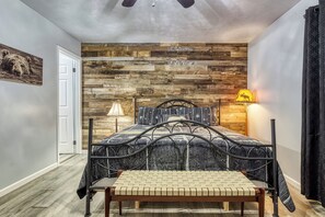 3 多间卧室、熨斗/熨衣板、免费 WiFi、床单