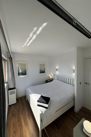 3 chambres, bureau, fer et planche à repasser, Wi-Fi gratuit