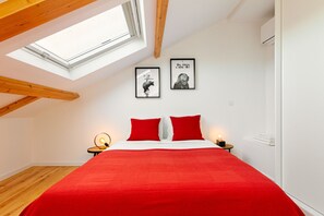 2 bedrooms, bed sheets - Arroios Concept VI by Homing (Lisbon)