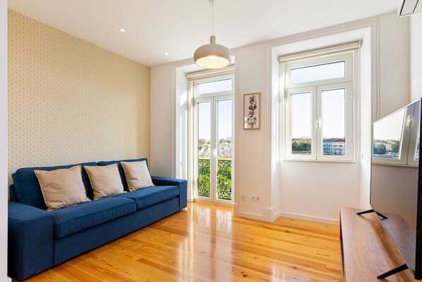 Living area - Arroios Concept VI by Homing (Lisbon)