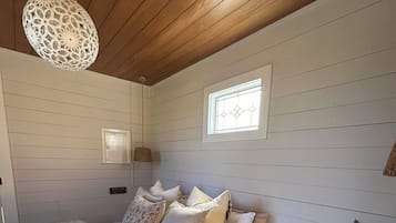 1 habitación, wifi y ropa de cama