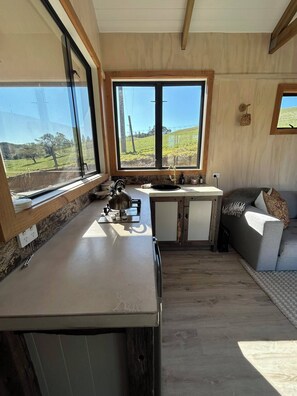 Interior - Unique Cottage/Rural Retreat! surrounded in wildlife /close to Local attractions (Dovedale)