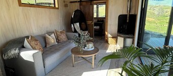 Unique Cottage/Rural Retreat! surrounded in wildlife /close to Local attractions