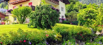 Farm with small animals in a quiet and beautiful location with panoramic views