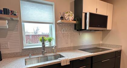 DWELL in Alaska "BIGGER" Unit n