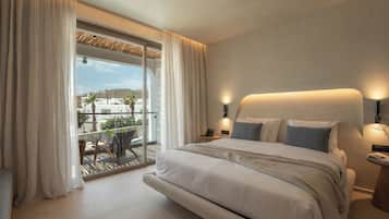 Premium bedding, down duvets, in-room safe, desk