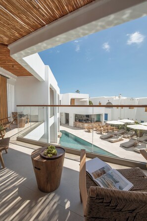 Pool-View Suite | Balkong