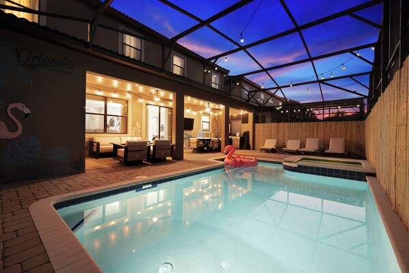 Outdoor pool, a heated pool - Royal Retreat: All Inclusive Champions Gate Resort 6BD6BA Free Heated Pool Villa (Four Corners)