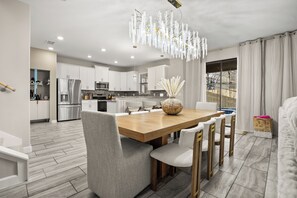 Dining - Royal Retreat: All Inclusive Champions Gate Resort 6BD6BA Free Heated Pool Villa (Four Corners)