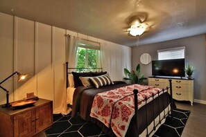 2 bedrooms, iron/ironing board, travel crib, WiFi