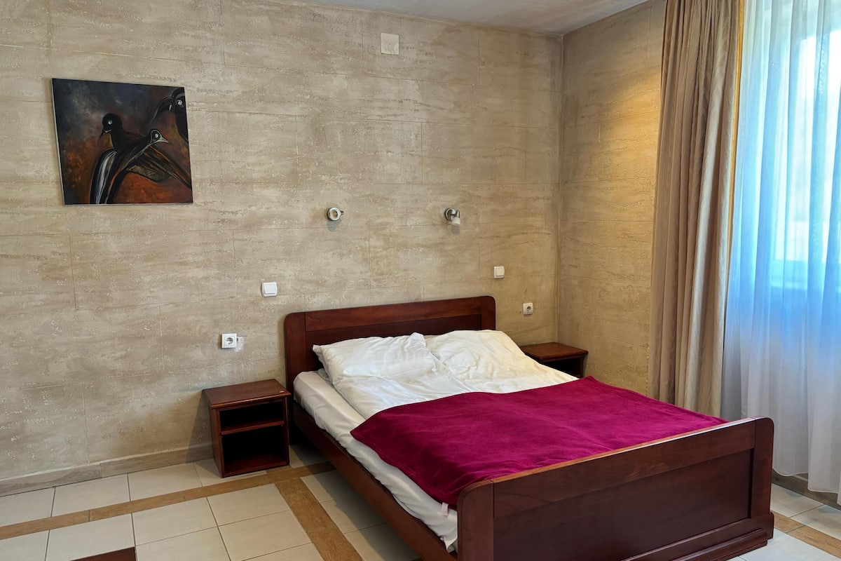 Superior Room | Free minibar items, in-room safe, desk, laptop workspace