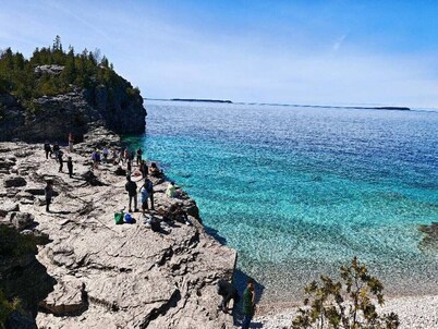 Cozy Cottage with AC In Tobermory