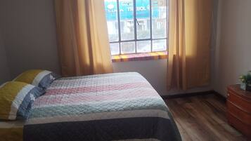 1 chambre, fer et planche Ă repasser, Wi-Fi