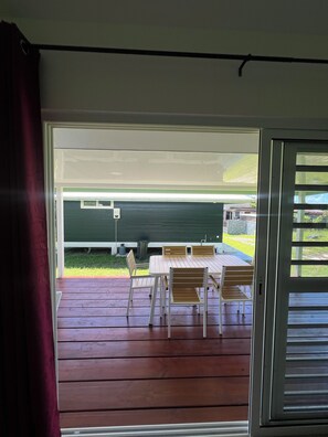 Dining - Âpara Feti'a - Mirimiri Lodge (Tumaraa)