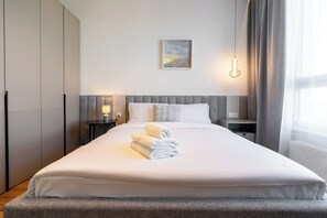 2 dormitorios, tabla de planchar con plancha, wifi y ropa de cama