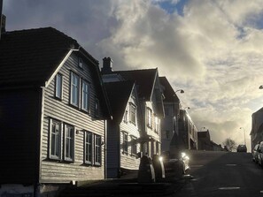 Apartment, 2 Bedrooms, Patio, City View | Exterior