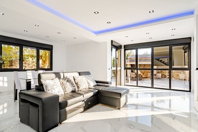 Exclusive Villa Madrid Garden Bbq Pool Wifi