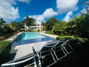Exterior - 4BR 14 pax Twin Villa-Bbq & private pool (Punta Cana)